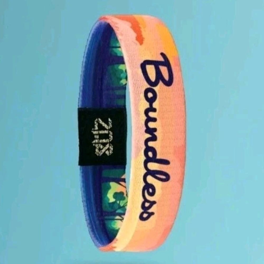 ZOX "BOUNDLESS" #553 OCEAN WONDERS redeemed GOLDIE Collectible WRISTBAND - Picture 5 of 6